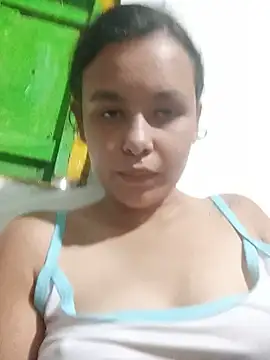 Snapshot of valery85 chatting on June 18, 7:19 pm valery85 online show from June 18, 7:19 pm