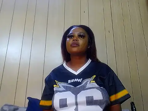 spicykittyy online show from July 8, 7:36 pm
