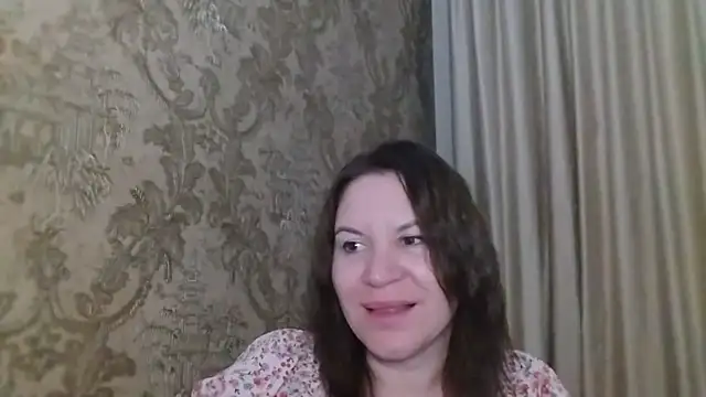 Lauralison online show from July 9, 9:03 pm