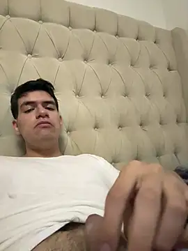 FernanHot69 online show from July 13, 1:27 am
