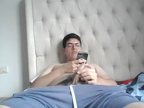 FernanHot69 online show from July 22, 12:45 am