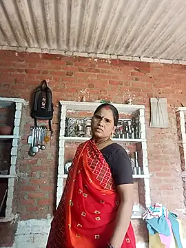 Snapshot of Hot_shiri chatting on July 8, 7:53 am Hot shiri online show from July 8, 7:53 am