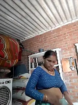 Snapshot of Hot_shiri chatting on July 18, 5:49 am Hot shiri online show from July 18, 5:49 am