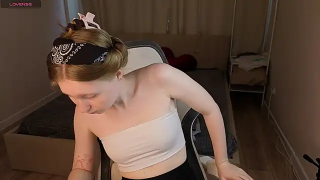 LiliTiny online show from July 15, 2:07 am