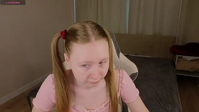 LiliTiny online show from July 11, 1:28 am