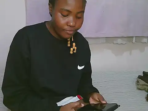 queen banice online show from July 23, 9:22 pm