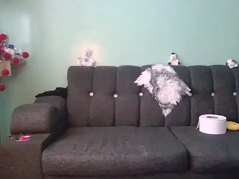Priscay online show from July 7, 5:32 am
