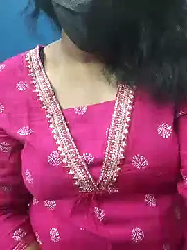 Zaara-Rose online show from June 28, 9:59 am