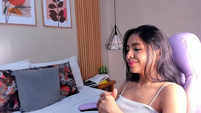 Amara Connors online show from June 26, 2:12 pm