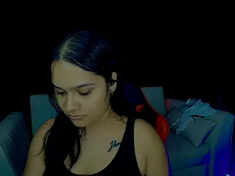 Snapshot of Yesenia26p chatting on July 14, 11:33 pm Yesenia26p online show from July 14, 11:33 pm