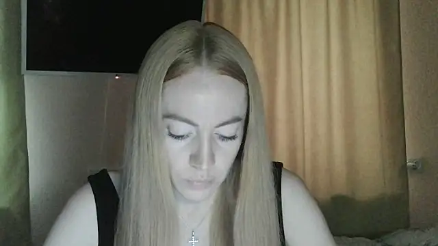Snapshot of Zolissani chatting on June 21, 11:16 am Zolissani online show from June 21, 11:16 am