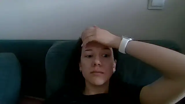 Snapshot of Nivella chatting on June 22, 12:02 pm Nivella online show from June 22, 12:02 pm