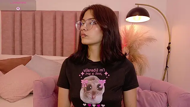 Lily beth  online show from June 25, 1:27 pm