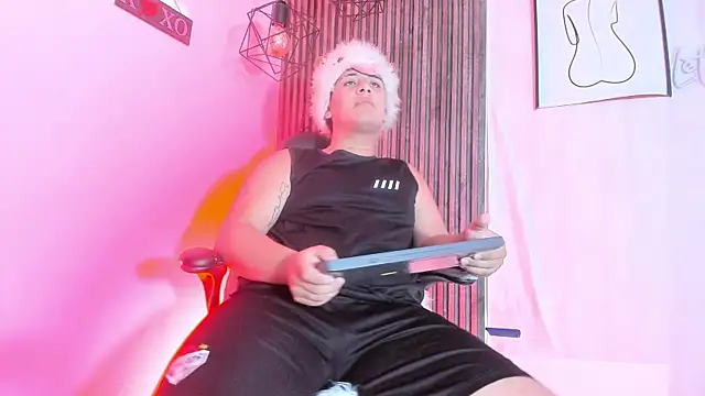 Liam grey01  online show from June 25, 7:30 pm