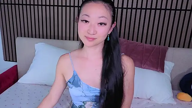 Snapshot of MySweetSofie chatting on July 17, 2:53 am MySweetSofie online show from July 17, 2:53 am