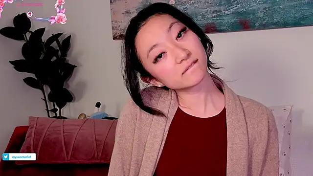 MySweetSofie online show from January 9, 10:49 pm