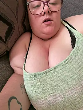 Honey HazelX online show from June 26, 7:36 am