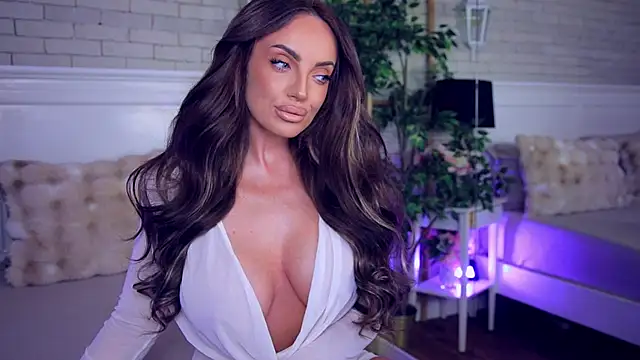 annabellahot online show from May 21, 3:48 am