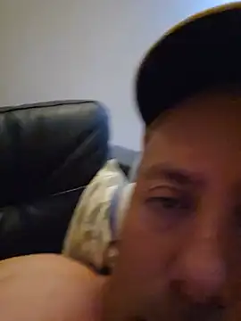 heterohotguy78 online show from August 4, 6:12 pm