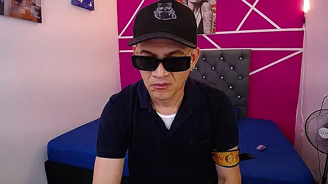 Cesirry  online show from July 16, 7:22 pm