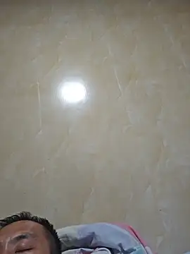 Snapshot of wx369369 chatting on July 21, 1:23 pm wx369369 online show from July 21, 1:23 pm