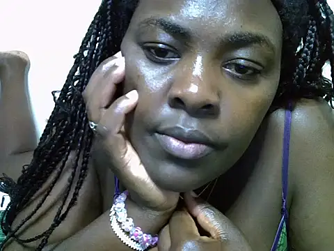 Snapshot of Darkberry_saf chatting on June 20, 10:20 am Darkberry saf online show from June 20, 10:20 am
