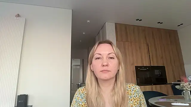 Dorielle online show from June 24, 2:37 pm