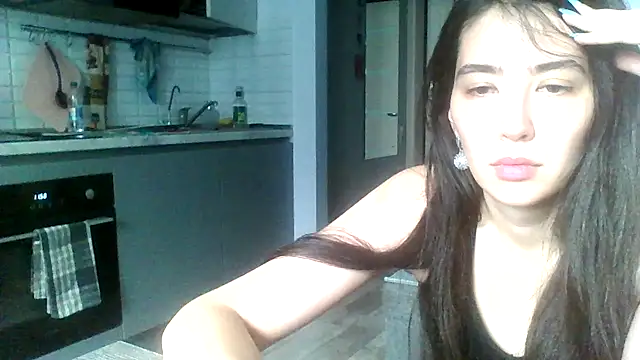 Snapshot of Joreliama chatting on July 11, 8:25 am Joreliama online show from July 11, 8:25 am