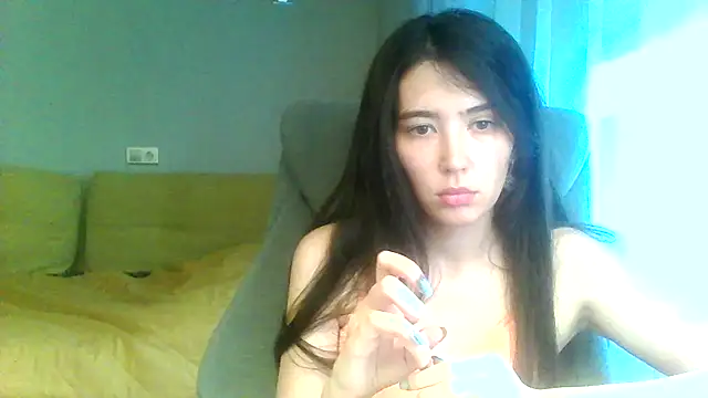 Snapshot of Joreliama chatting on July 4, 1:15 pm Joreliama online show from July 4, 1:15 pm