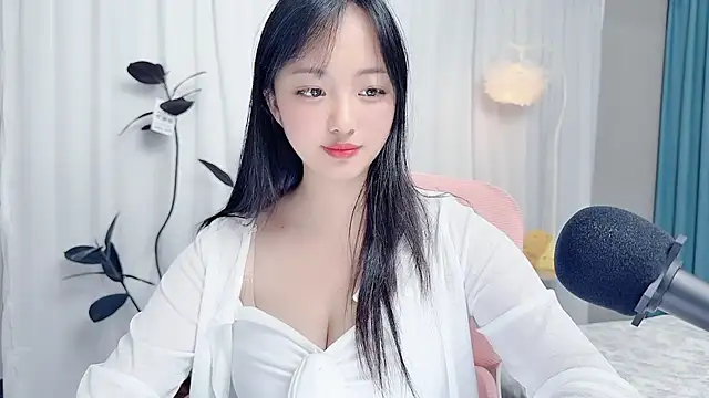 Winnie666999 online show from July 23, 3:08 pm