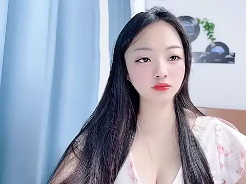 Winnie666999 online show from June 26, 2:17 am