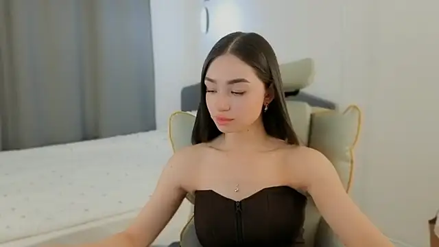 cherrylatte online show from July 25, 7:09 pm