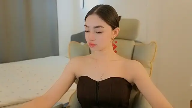 cherrylatte online show from July 19, 7:21 pm