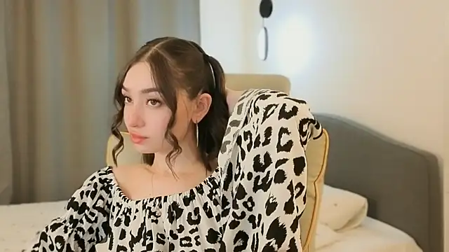 Snapshot of cherrylatte chatting on June 20, 9:20 pm cherrylatte online show from June 20, 9:20 pm