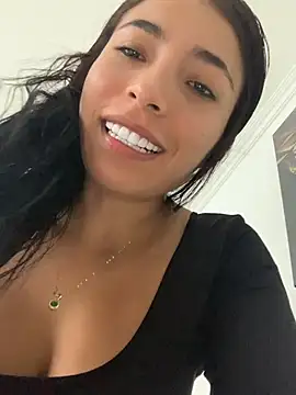 VIOLETA-1122 online show from June 23, 1:09 pm