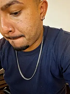 Snapshot of BrunoSilva_ chatting on July 6, 3:14 pm BrunoSilva online show from July 6, 3:14 pm