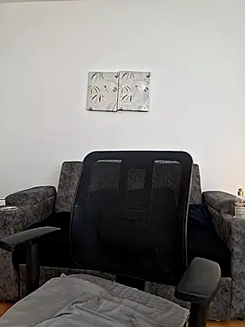 Snapshot of BrunoSilva_ chatting on August 5, 11:26 am BrunoSilva online show from August 5, 11:26 am