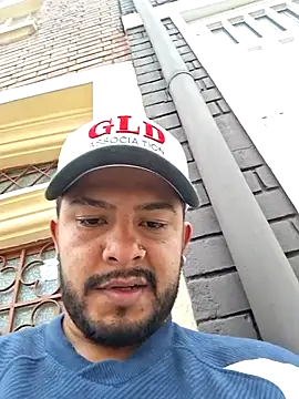 Snapshot of BrunoSilva_ chatting on July 28, 3:21 pm BrunoSilva online show from July 28, 3:21 pm