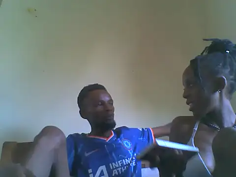 Snapshot of Savage_mates chatting on June 21, 10:10 am Savage mates online show from June 21, 10:10 am