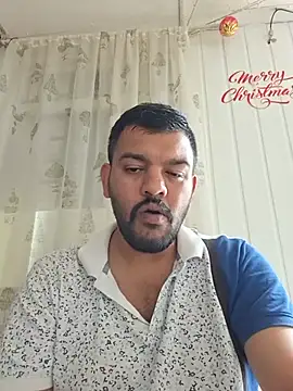 Snapshot of AjAj1985 chatting on June 23, 7:17 am AjAj1985 online show from June 23, 7:17 am