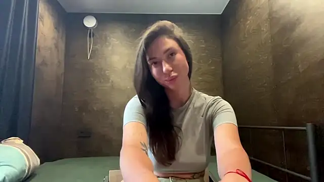 alexandradeford online show from June 26, 10:21 am