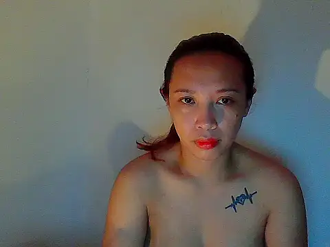 Snapshot of Hotamera chatting on July 13, 7:51 am Hotamera online show from July 13, 7:51 am