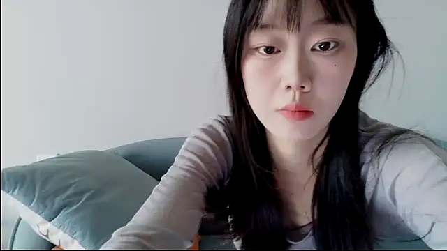 Snapshot of yuyu9988 chatting on July 23, 2:09 am yuyu9988 online show from July 23, 2:09 am