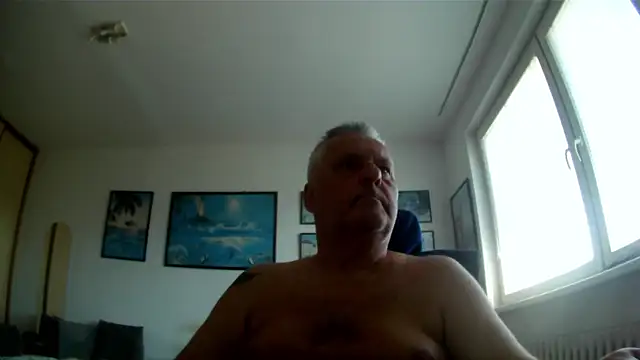 Robert SK1 online show from June 21, 12:22 pm