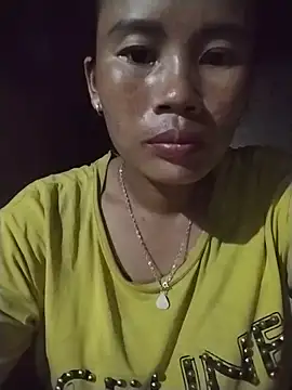 Snapshot of _Lynk_ chatting on June 21, 11:27 am Lynk online show from June 21, 11:27 am