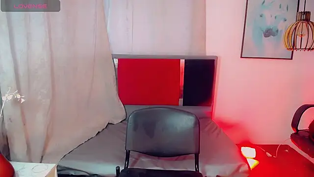 natalie vegas  online show from July 21, 11:33 am