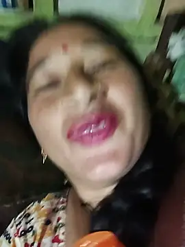 Snapshot of Sonakshi_sinha143 chatting on July 20, 5:15 pm Sonakshi sinha143 online show from July 20, 5:15 pm