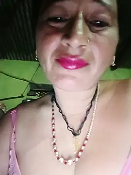 Snapshot of Sonakshi_sinha143 chatting on July 12, 5:25 pm Sonakshi sinha143 online show from July 12, 5:25 pm