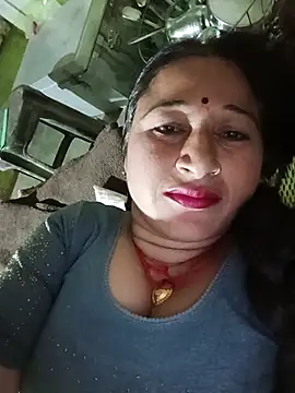Snapshot of Sonakshi_sinha143 chatting on August 3, 3:51 pm Sonakshi sinha143 online show from August 3, 3:51 pm