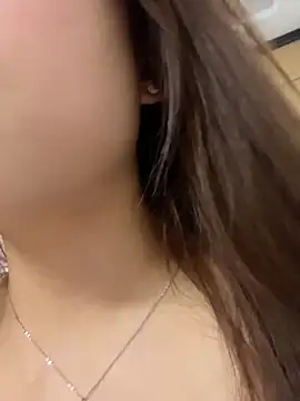 Snapshot of qiqi__77 chatting on June 22, 7:38 am qiqi 77 online show from June 22, 7:38 am